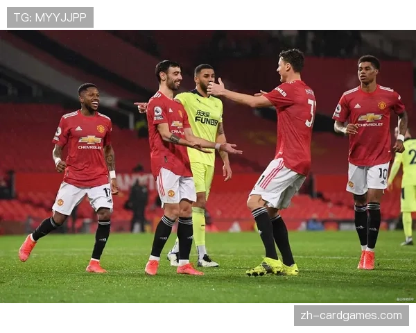 曼彻斯特举办“为欧冠资格而战”社区足球节,数千市民参与 曼彻斯特举办“为欧冠资格而战”社区足球节,数千市民参与